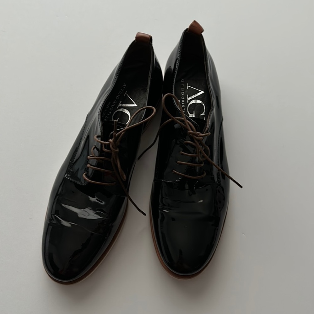 AGL shiny flat shoes